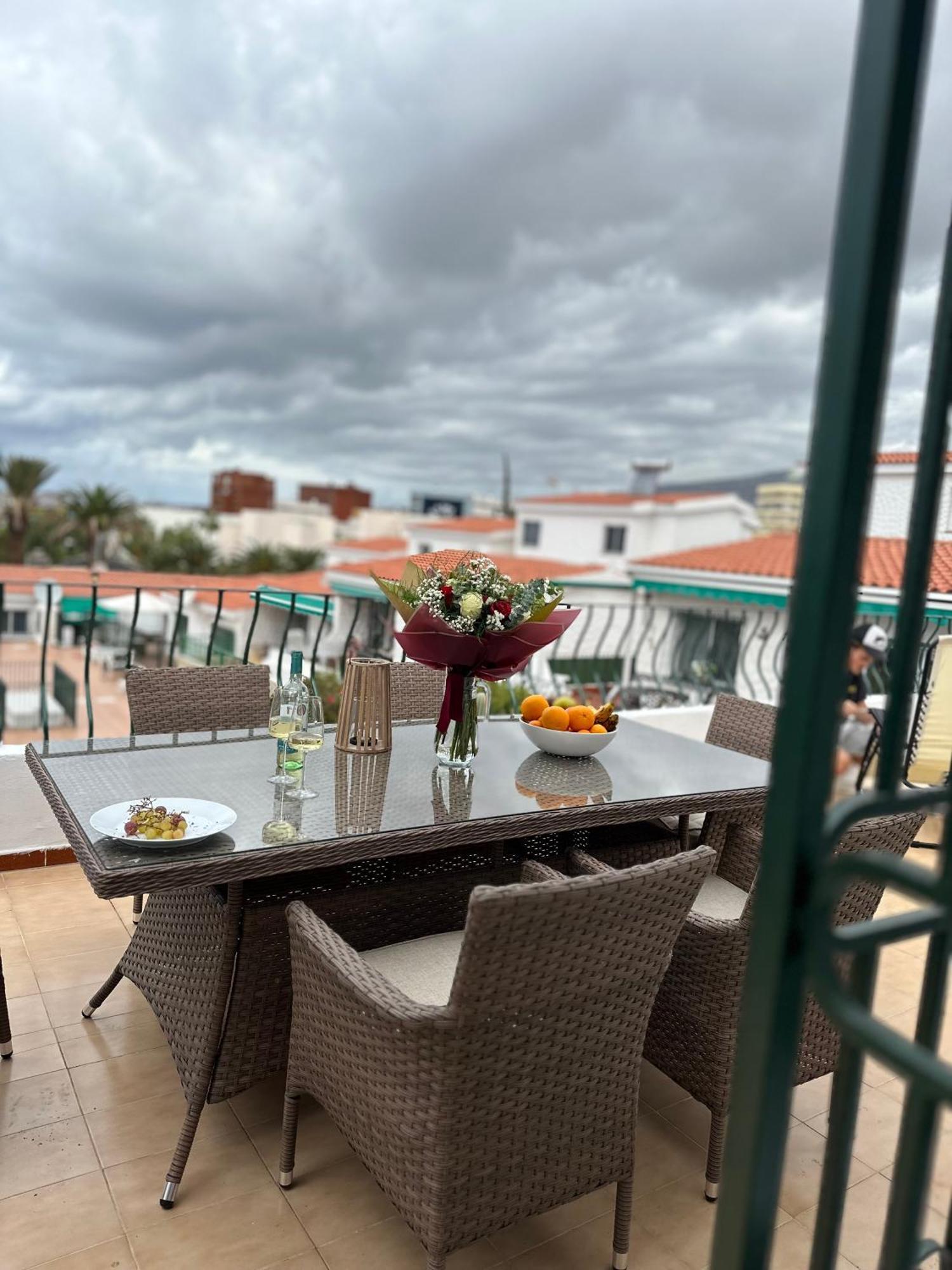 La Casa De Paseka Apartman Costa Adeje  Kültér fotó